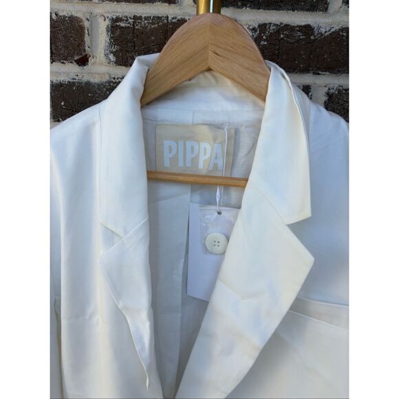 NWT PIPPA The Label Marlow Oversized Blazer In White Size Small MSRP $270 - Picture 7 of 9